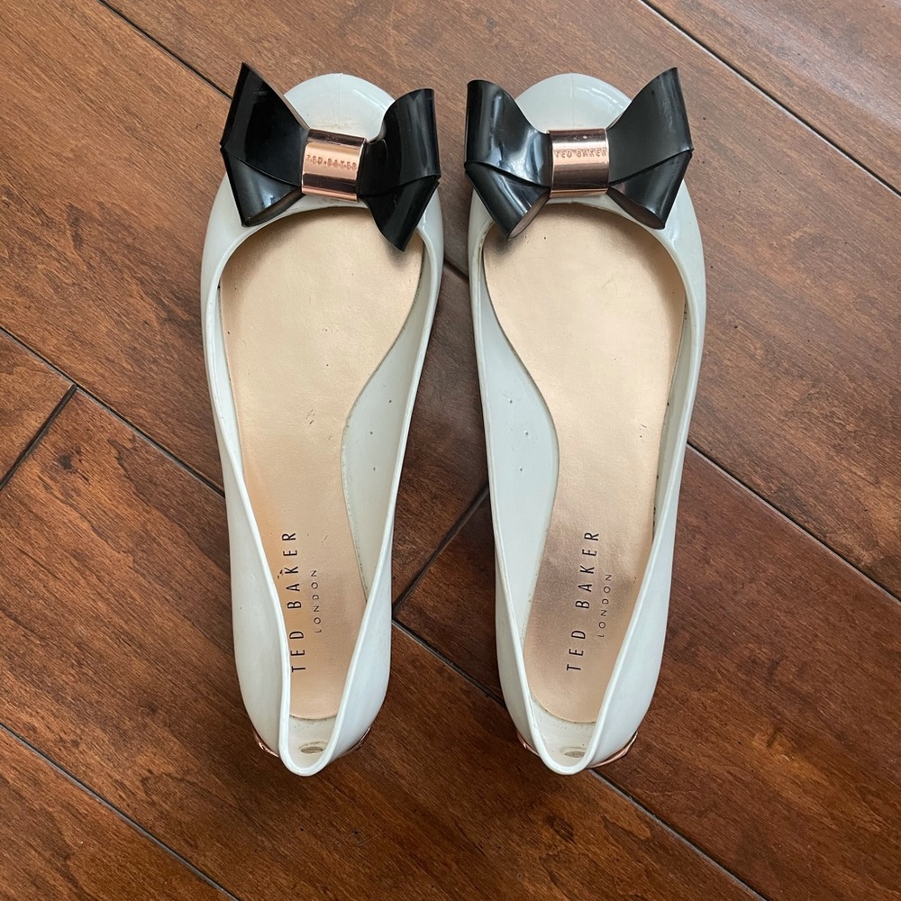 Ted Baker London Jelly Bow Ballerina Flats Size 39